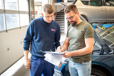 Zřízení pojištění na auto Brno - Jiříkovice